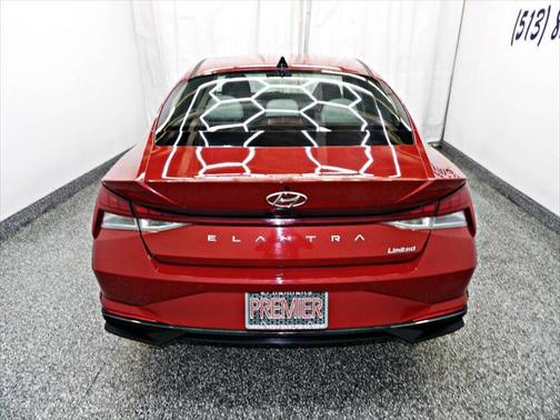 2021 Hyundai ELANTRA Limited