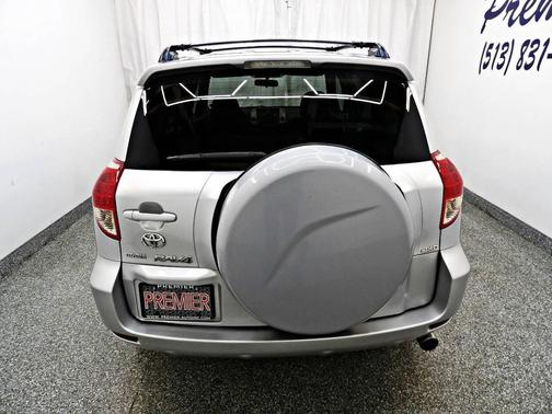 2007 Toyota RAV4 Sport