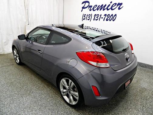 2016 Hyundai Veloster Base