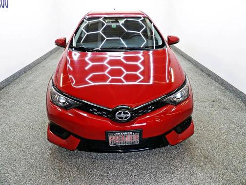 2016 Scion iM Base 4dr Hatchback CVT