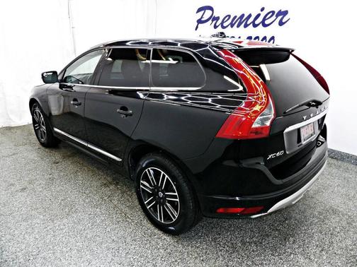 2017 Volvo XC60 T5 Dynamic