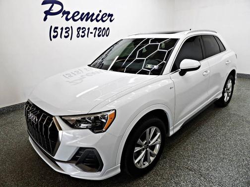 2021 Audi Q3 45 S line Premium