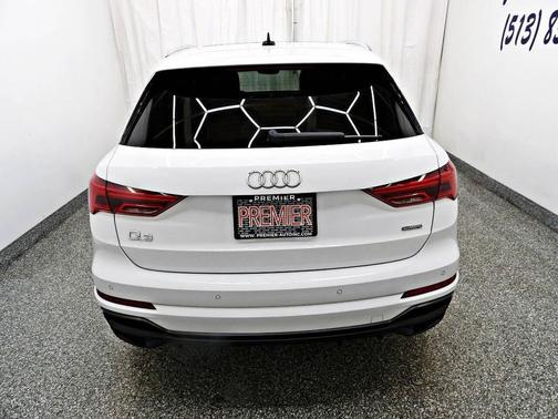2021 Audi Q3 45 S line Premium