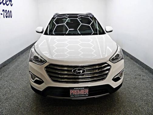 2016 Hyundai SANTA FE SE