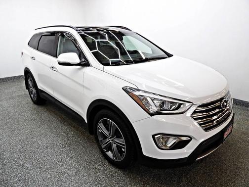 2016 Hyundai SANTA FE SE
