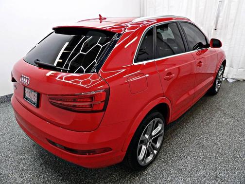 2017 Audi Q3 2.0T Premium Plus