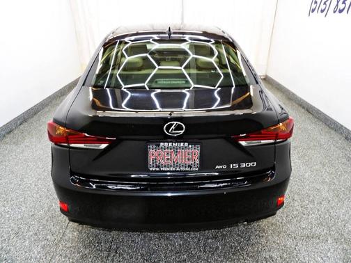 2017 Lexus IS 300 Base