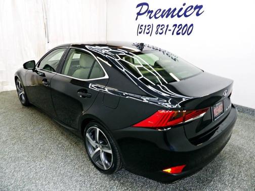 2017 Lexus IS 300 Base