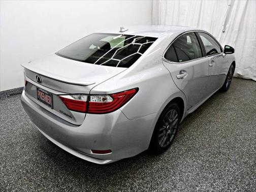 2014 Lexus ES 300h Base