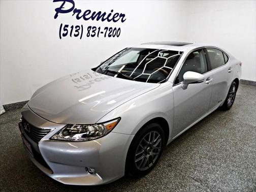 2014 Lexus ES 300h Base
