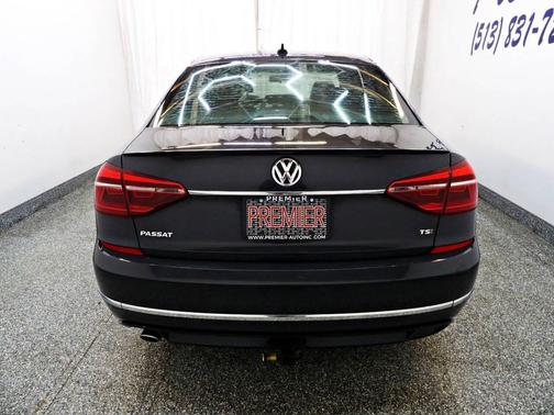 Gray 2017 Volkswagen Passat 1.8T R-Line w/Comfort