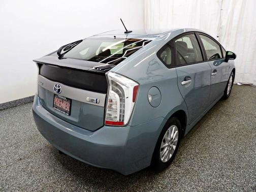 Green 2015 Toyota Prius Plug-in Advanced