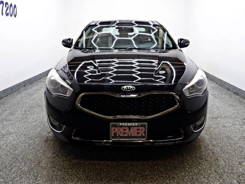 2014 Kia Cadenza Premium 4dr Sedan