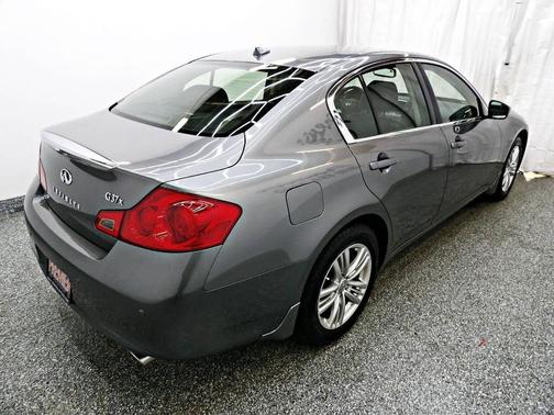 2013 INFINITI G37x Base
