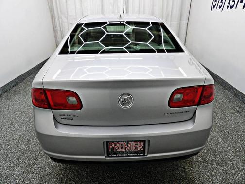 2011 Buick Lucerne CX