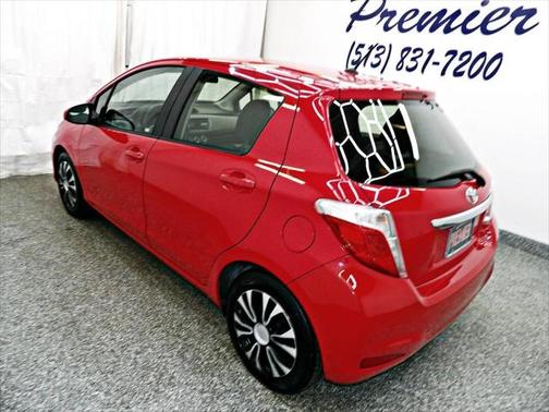 2012 Toyota Yaris LE