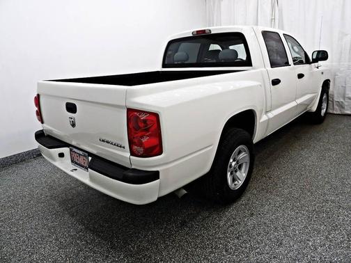 2009 Dodge Dakota ST Crew Cab