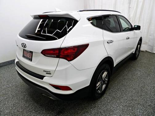White 2018 Hyundai Santa Fe Sport 2.4L