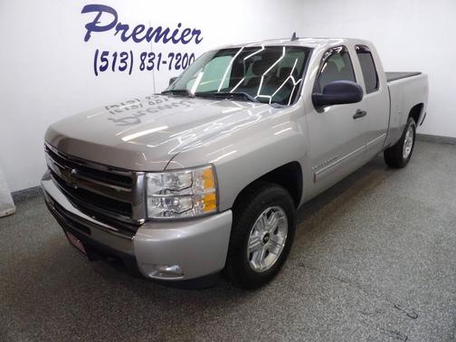 Silver 2009 Chevrolet Silverado 1500 LT Extended Cab