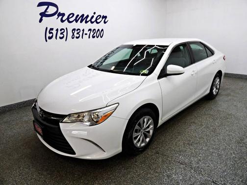 White 2016 Toyota Camry LE