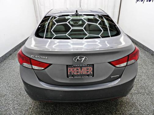 2012 Hyundai ELANTRA Limited