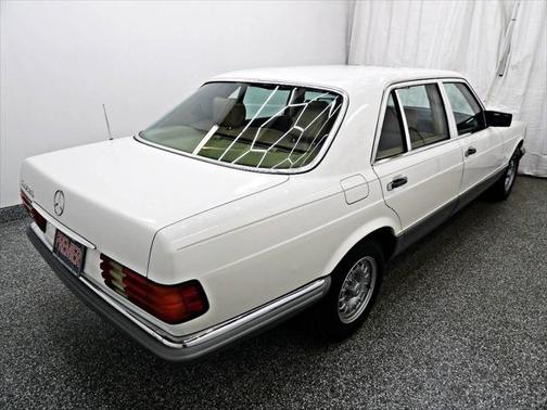 1984 Mercedes-Benz S-Class