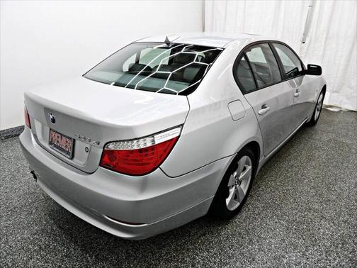 2008 BMW 528 528xi AWD 4dr Sedan Luxury