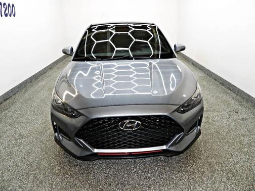 2019 Hyundai Veloster Base