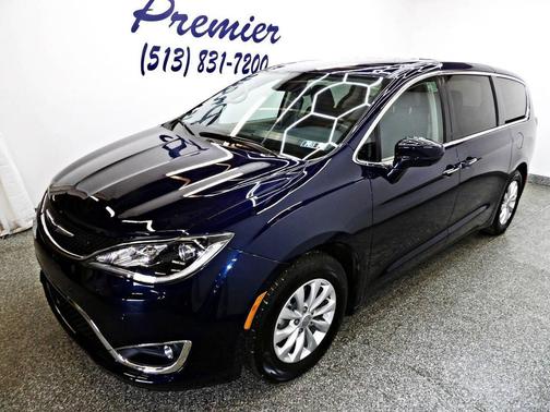2019 Chrysler Pacifica Touring Plus