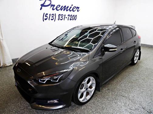 2016 Ford Focus ST 