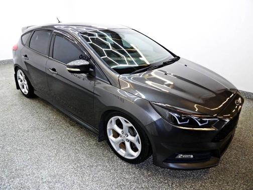 2016 Ford Focus ST 