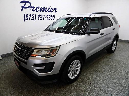 Silver 2016 Ford Explorer Base