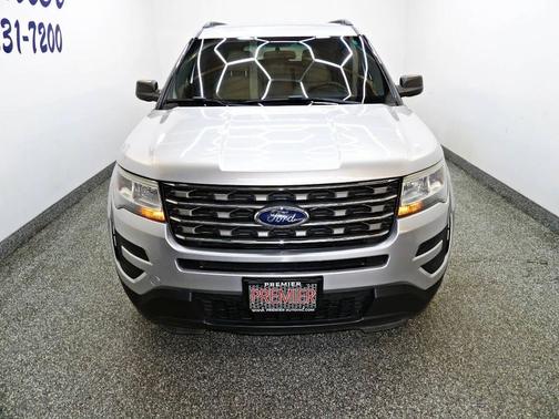 Silver 2016 Ford Explorer Base