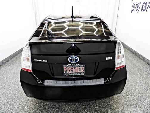 2010 Toyota Prius V