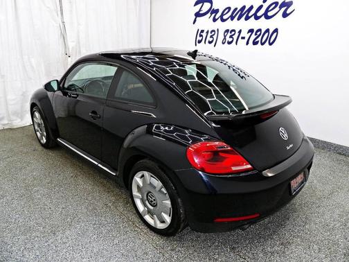 2013 Volkswagen Beetle 2.0T Fender Edition