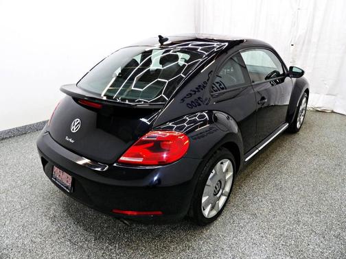 2013 Volkswagen Beetle 2.0T Fender Edition