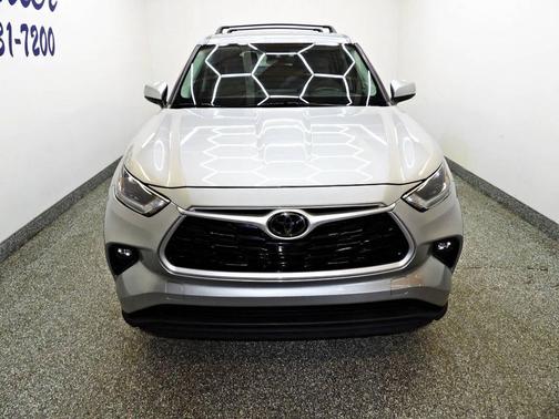 2021 Toyota Highlander LE