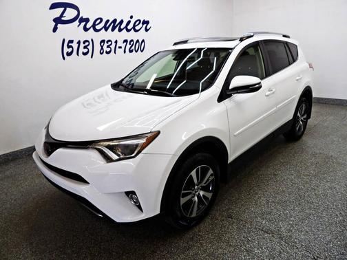 White 2018 Toyota RAV4 XLE