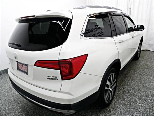 2017 Honda Pilot Elite