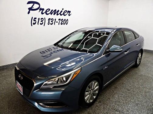 2016 Hyundai SONATA Hybrid SE