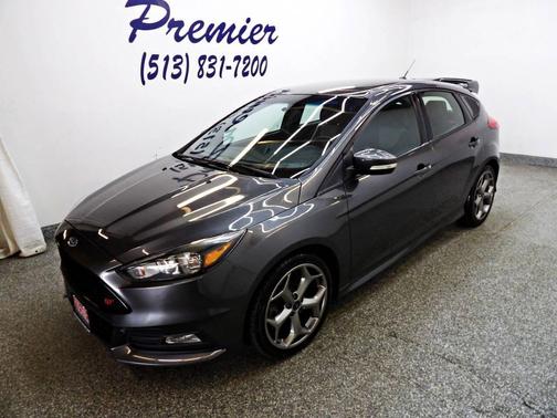 Magnetic Metallic 2018 Ford Focus ST