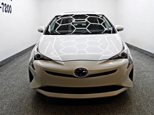 2017 Toyota Prius Four Touring