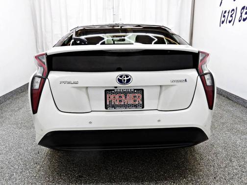 2017 Toyota Prius Four Touring