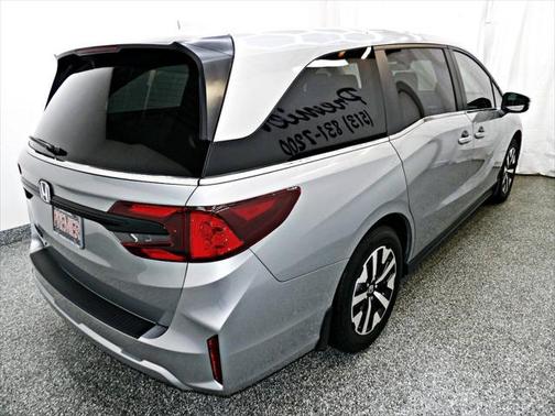 2025 Honda Odyssey EX L 4dr Mini Van