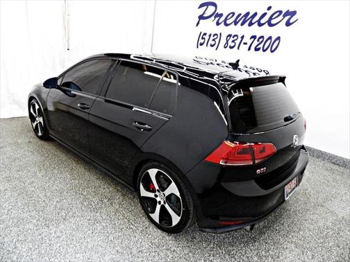 2016 Volkswagen Golf GTI 2.0T SE 4-Door