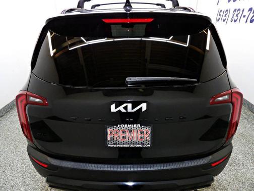 Black 2022 Kia Telluride EX AWD 4dr SUV