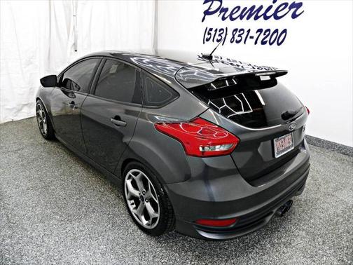 2017 Ford Focus ST