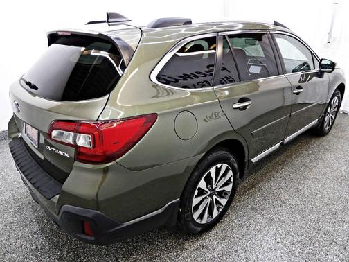 2018 Subaru Outback 2.5i Touring