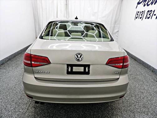 2015 Volkswagen Jetta Auto SE w/Connectivity
