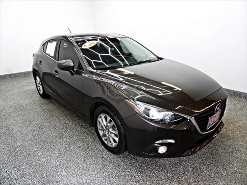 2016 Mazda Mazda3 i Sport